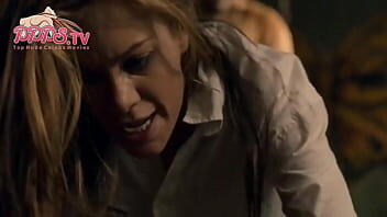 La más nueva y caliente Roxanne Mckee desnuda con sus grandes tetas de manzana y su culo de Nude Strike Back s06e06 lanzada en 2018 escena desnuda en PPPS.TV
