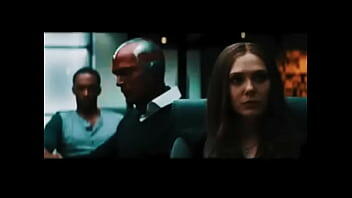 Scarlet Johansson es follada por Hulk